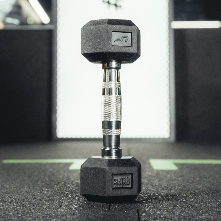 Haltère HEX en fonte avec revêtement en caoutchouc 2,5 kg - UpForm